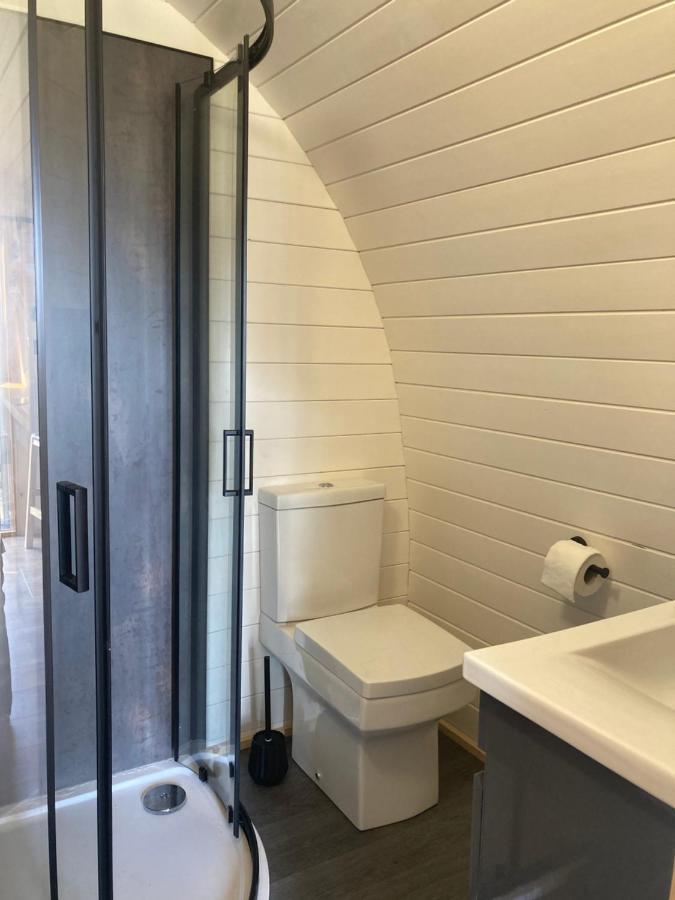 Cefn Crib Cabins 马汉莱斯 外观 照片